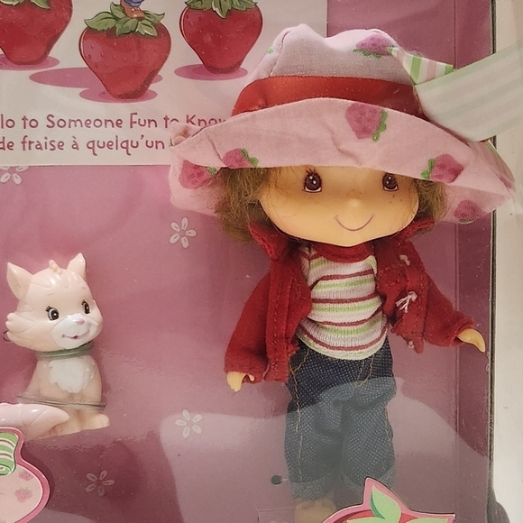 BANDAI Strawberry Shortcake 2002 Doll & Custard NIB Vintage - Picture 2 of 16